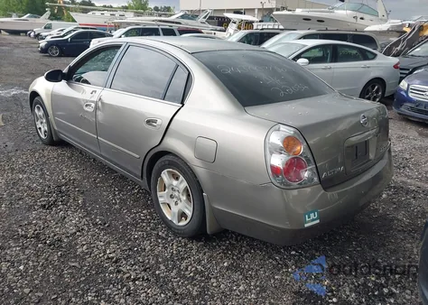 2004 Nissan Altima 2.5 S z USA, uszkodzony, nr VIN 1N4AL11D14C126476